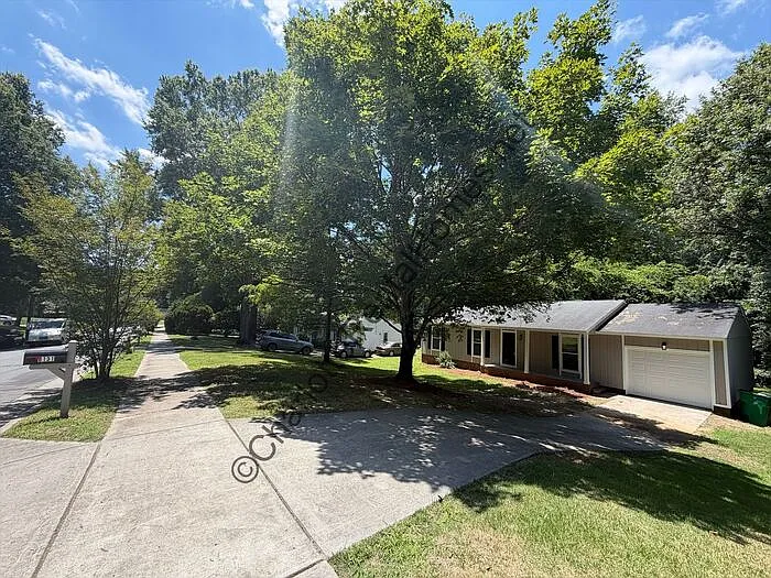 6131 Dwightware Blvd — Photo 3