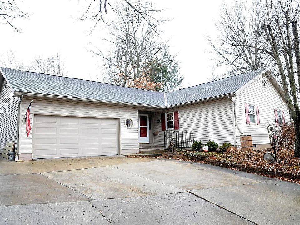 230 Treehouse Ln, Zanesville, OH 43701 Zillow