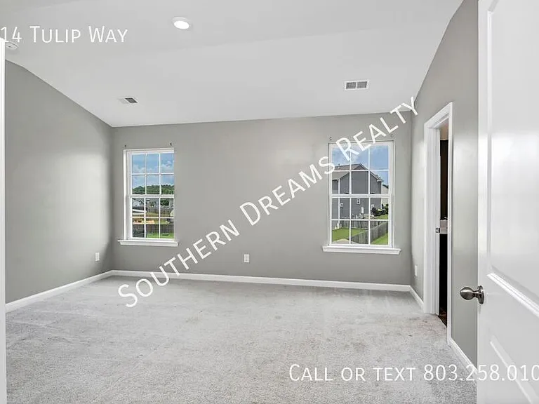 414 Tulip Way — Photo 32