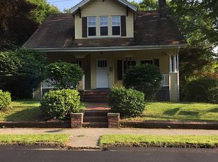 123 Chestnut St, Andover, MA 01810