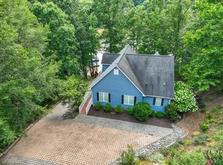 1765 Heron Pointe Dr, Gretna, VA 24557