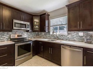 935 NE 87th St, Miami, FL 33138