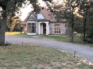 194 Mineral Springs Rd, Lockhart, TX 78644
