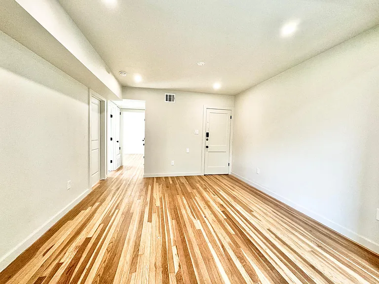 Living Rm