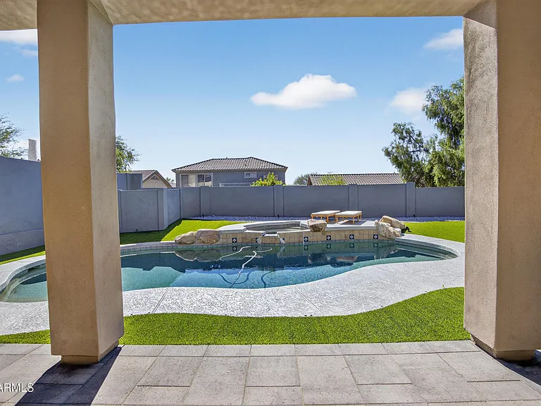 10587 E Sheena Dr — Photo 45