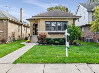 7107 N Olcott Ave, Chicago, IL