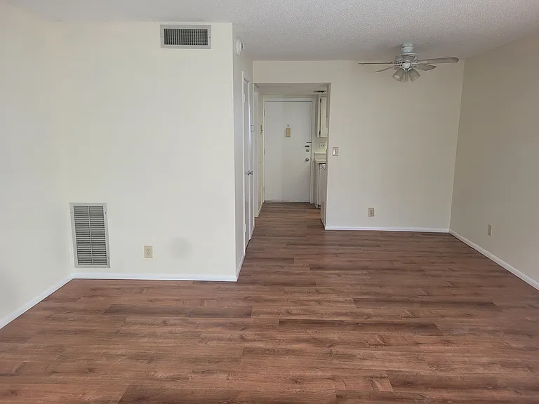 1310 Glen Oaks Dr E #E393 — Photo 7