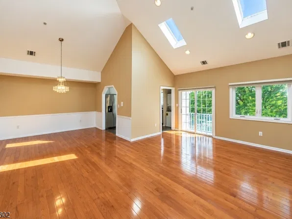 105 Roseland Ave Unit 502, Caldwell, NJ 07006
