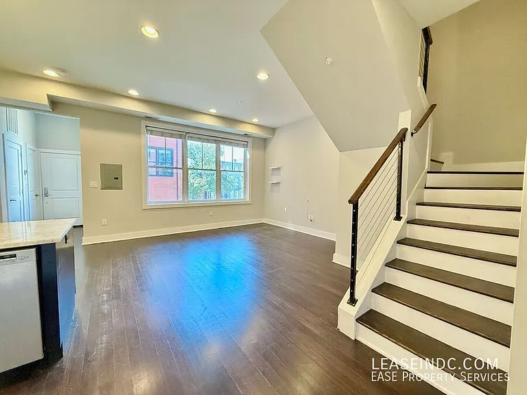 907 N St NW #B1 — Photo 15