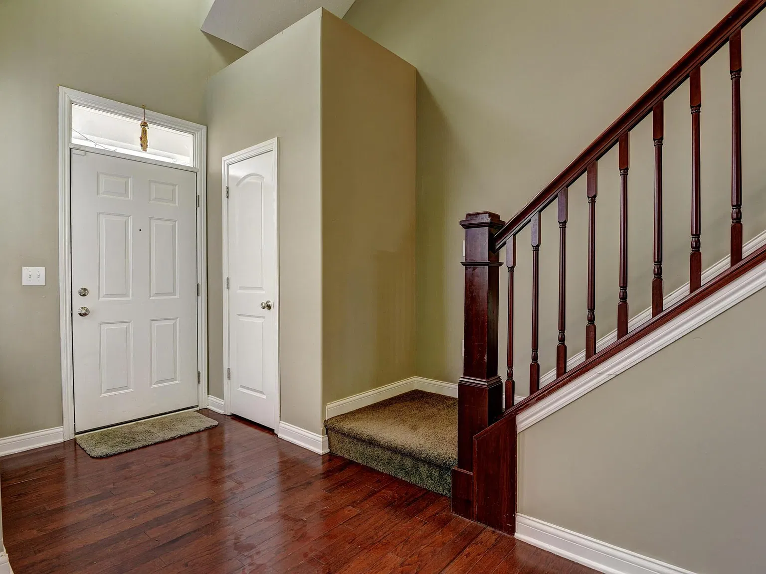 3 bed, 2817 sqft, $2,999 — Photo 4