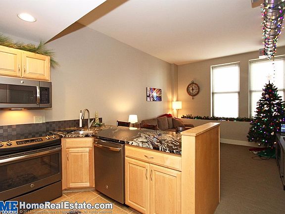5th image of 1001 O St APT 305