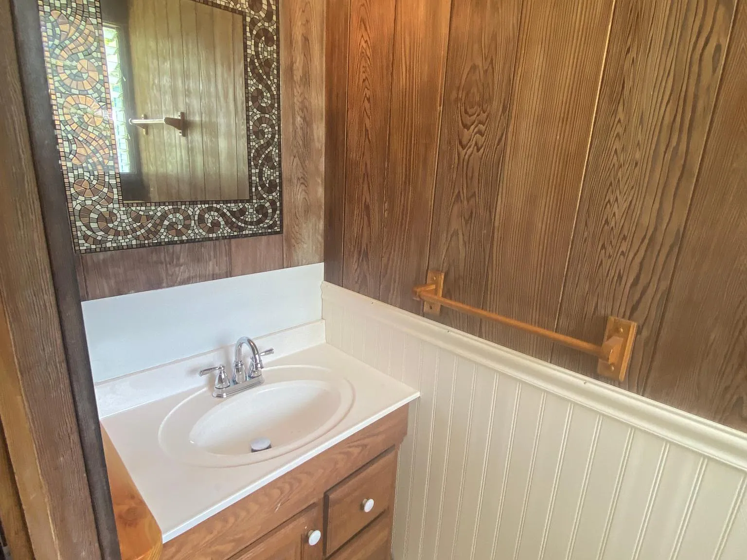 3 bed, 1.5 bath, 1448 sqft, $2,200 — Photo 4