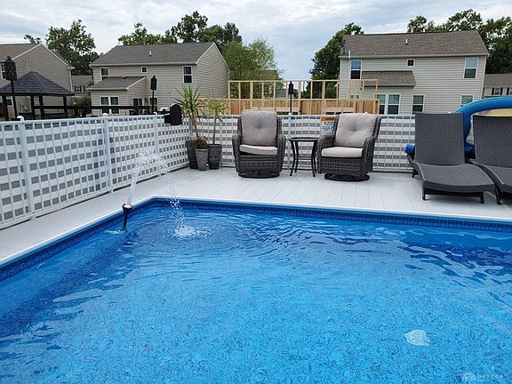 2nd image of 2106 Willow Oak Ct