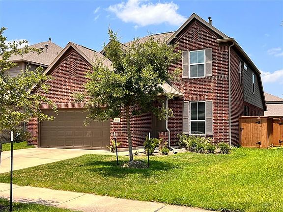 3rd image of 11339 Creekway Bend Dr