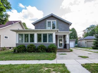 111 S Mulberry St, Marshall, MI