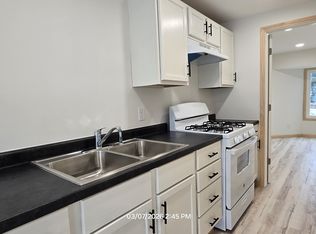 623 Frankfort Ave, Elberta, MI 49628