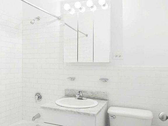 4th image of 400 E 89th St #4S