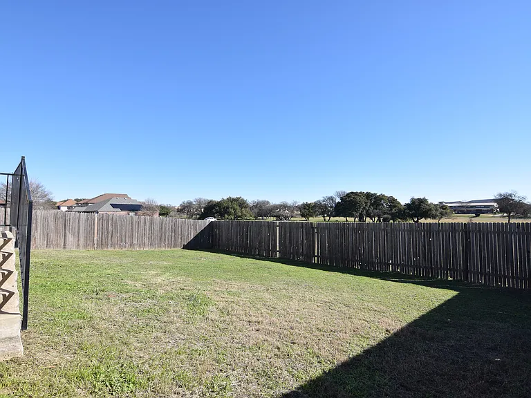 823 Tumbleweed Trl — Photo 19