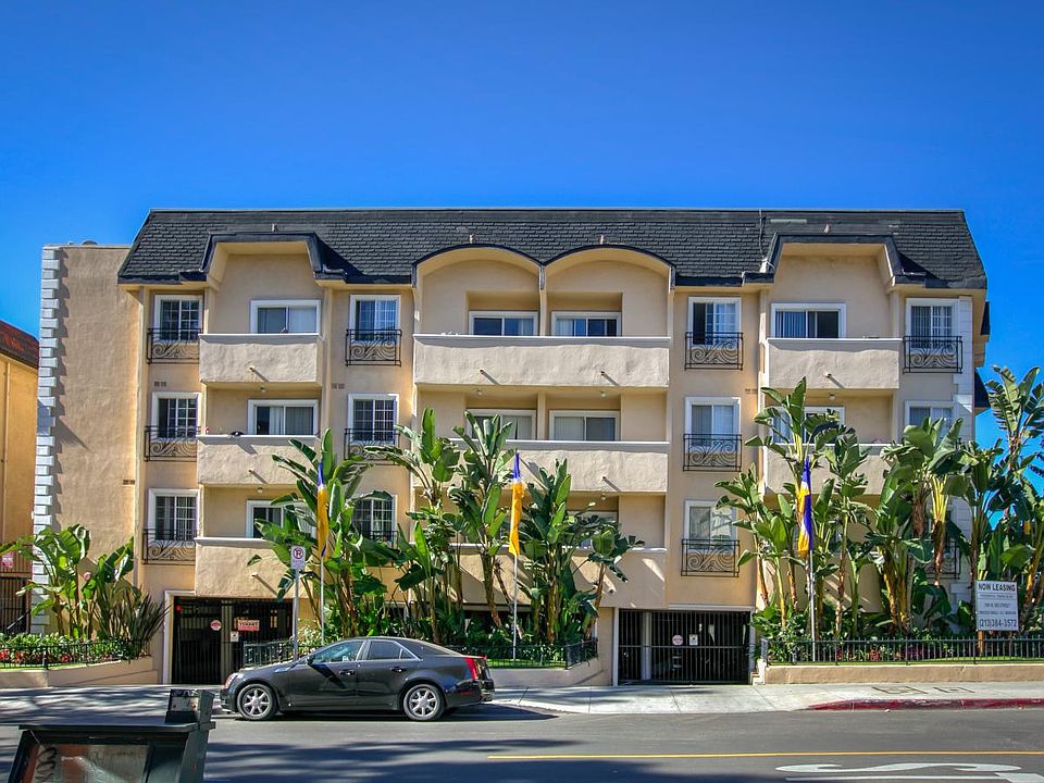 1st image of 3100 W 3rd St #112