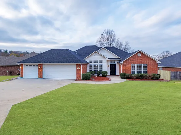 3401 Kinross Dr, Fort Smith, AR 72908