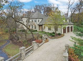 285 Rugby Rd, North Barrington, IL 60010