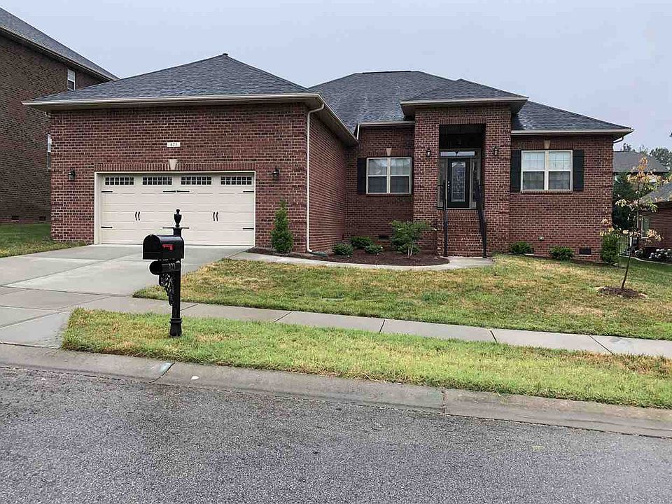1st image of 423 Red Door Dr