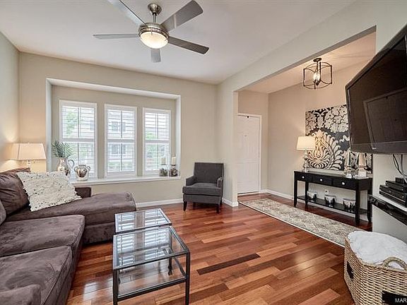 4th image of 17239 Windsor Crest Blvd