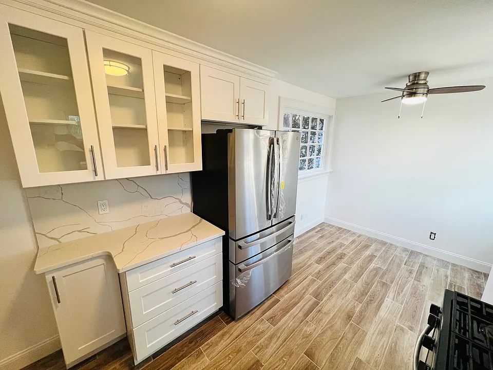 24 Inwood Rd #1