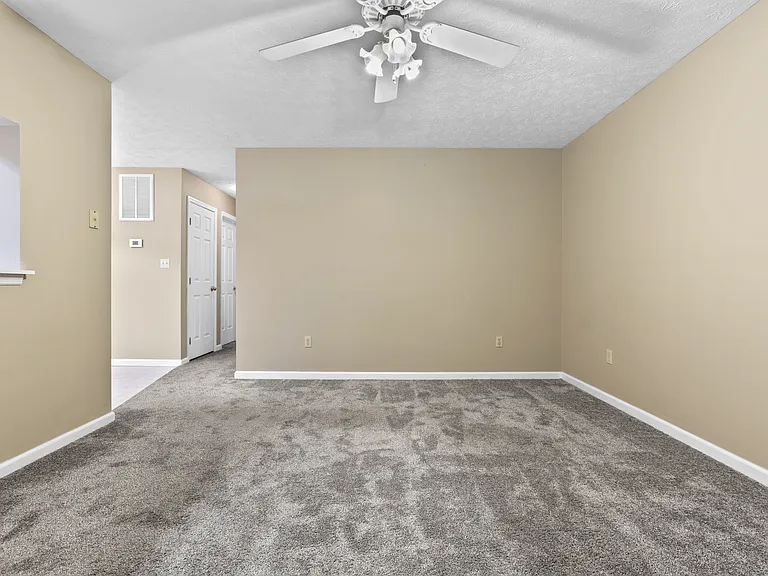 Briarwood Apartments — Photo 20