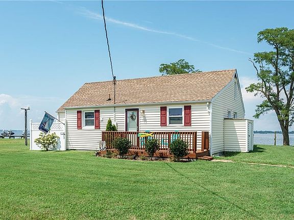 3rd image of 998 Fort Lowry Ln #K