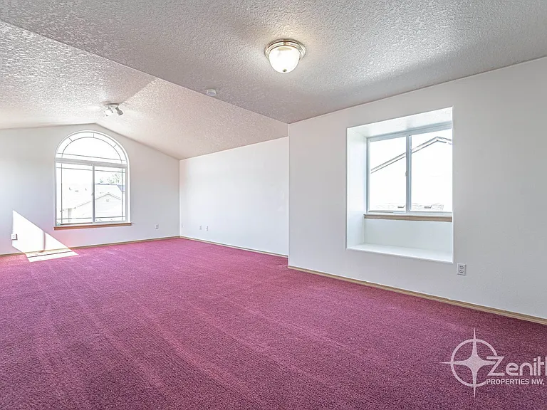 15501 NE 88th St — Photo 24