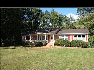 886 Texas School Rd, Wingina, VA 24599