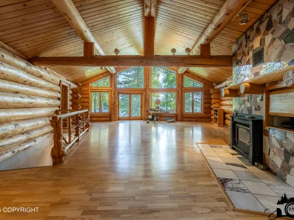 13053 N Michigan St, Willow, AK 99688