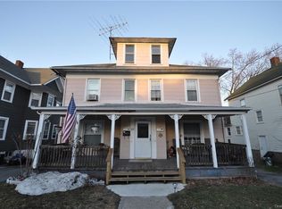 17 Harrison St, Middletown, NY 10940