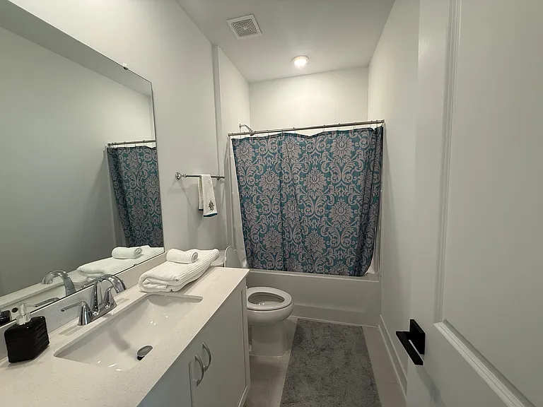 1013 Regalia Rd — Photo 13