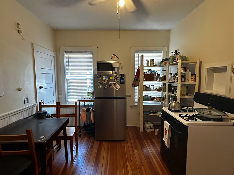 17 Hunnewell Ave #2 — Photo 6