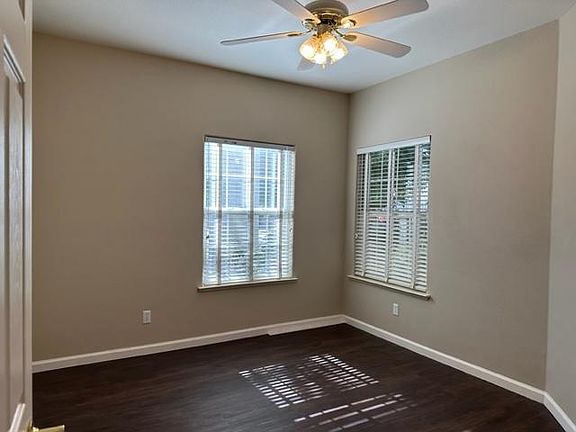 4th image of 8305 N McDonald Ave