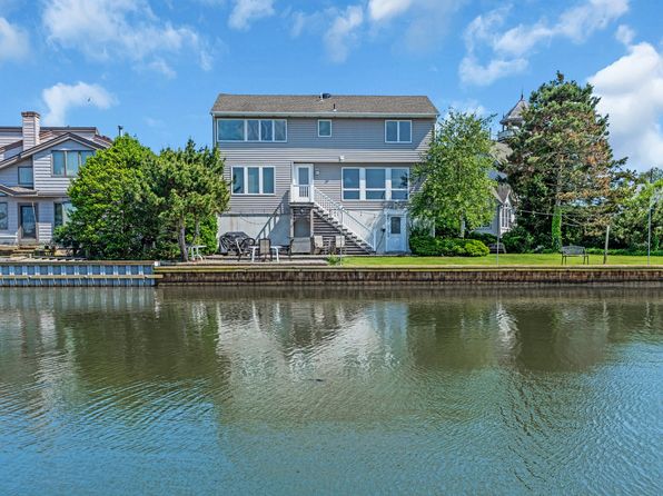 127 Trenton Ave
