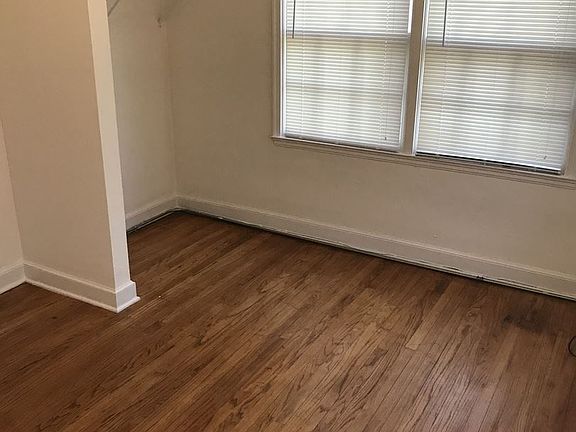 4th image of 1509 University Ave APT 1