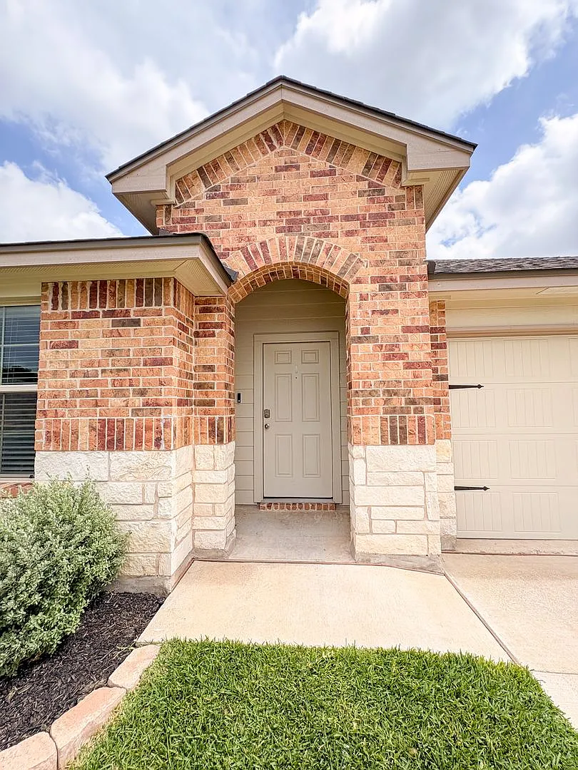 Building Photo - 8612 Cantera Ridge Rd