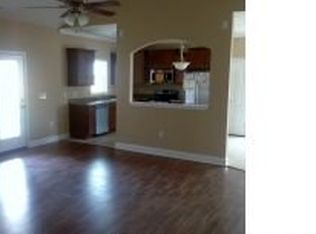 1450 Vandenberg Dr, Fayetteville, NC 28312