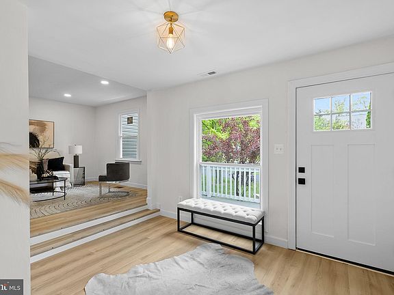 4th image of 7101 Judith Ave