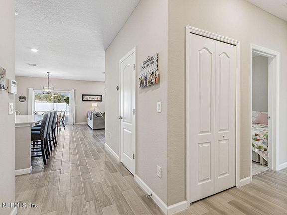4th image of 1598 MATHEWS MANOR Drive
