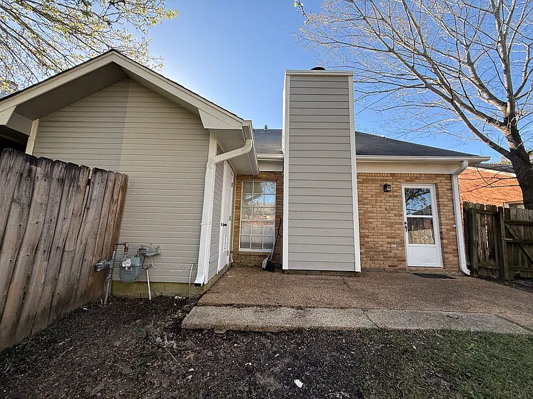 35 Meadowoods Ter — Photo 4
