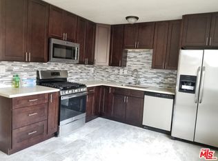 1136 S Oxford Ave, Los Angeles, CA 90006