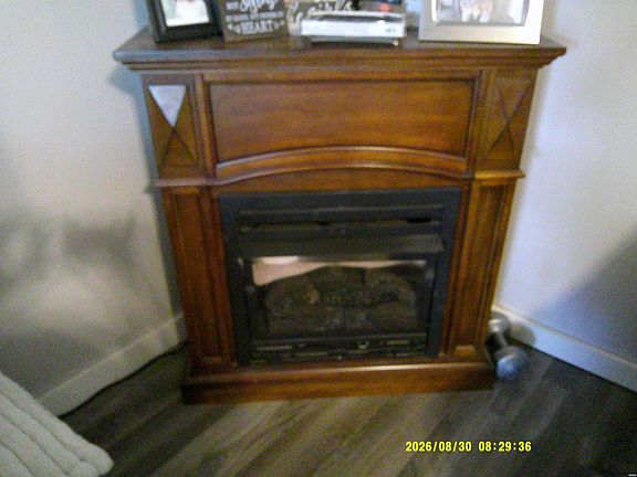 5th image of 318 W Moffatt St