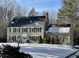 69 Willow Brook Rd, Holden, MA 01520