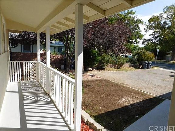 3rd image of 45465 Leatherwood Ave