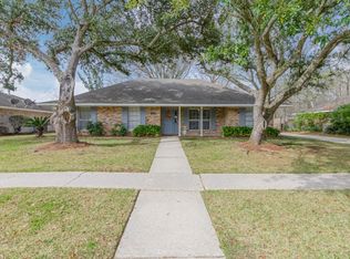 5520 Parkhill Ct, Baton Rouge, LA 70816