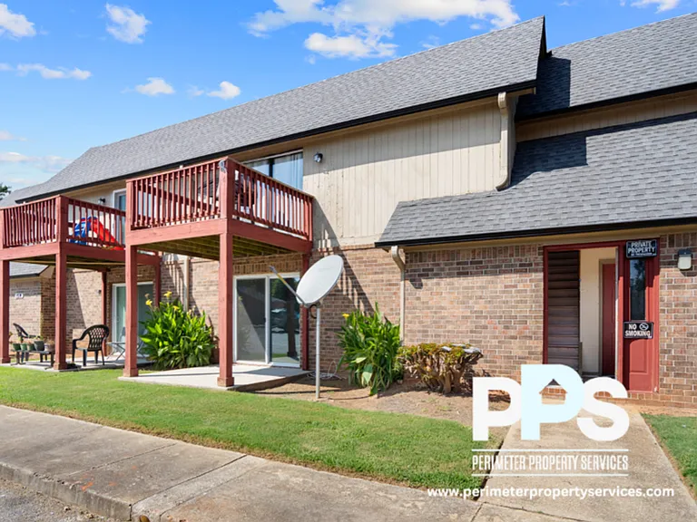 1510-1512-1514 Pine Log Rd NE #1512-J — Photo 13